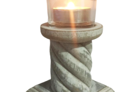 Candela rustica din lemn